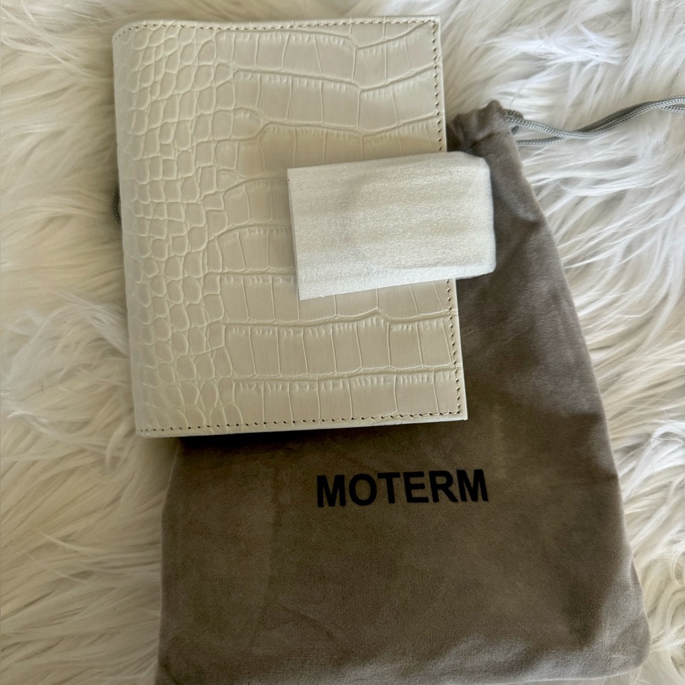 Moterm A7 Regular Pocket 2.0 Croc Planner